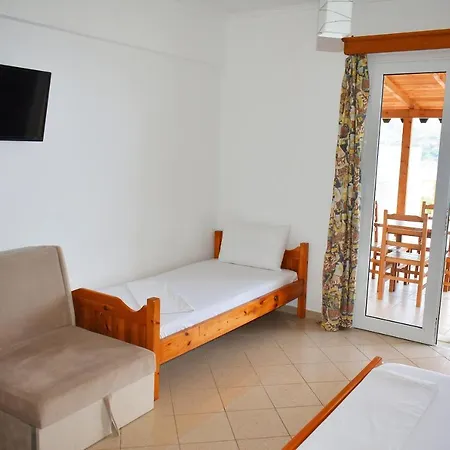 Ionio Ii Apartment