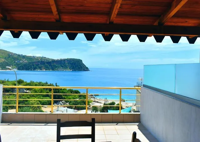 Ionio Ii Apartament *